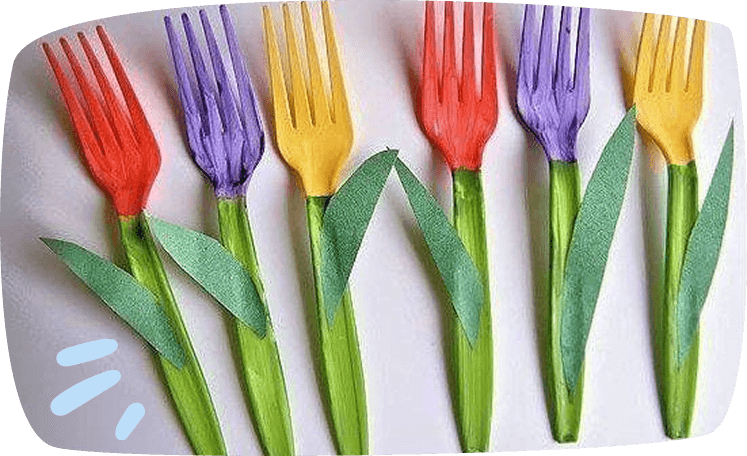 Blumen aus Plastiggabeln
